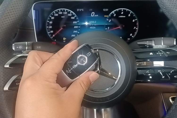 Used Mercedes-Benz E-Class 2023 E 260 L Sport Edition Vehicle Key