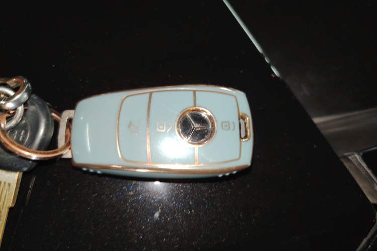 Used Mercedes-Benz E-Class 2023 Facelift E 260 L Vehicle Key