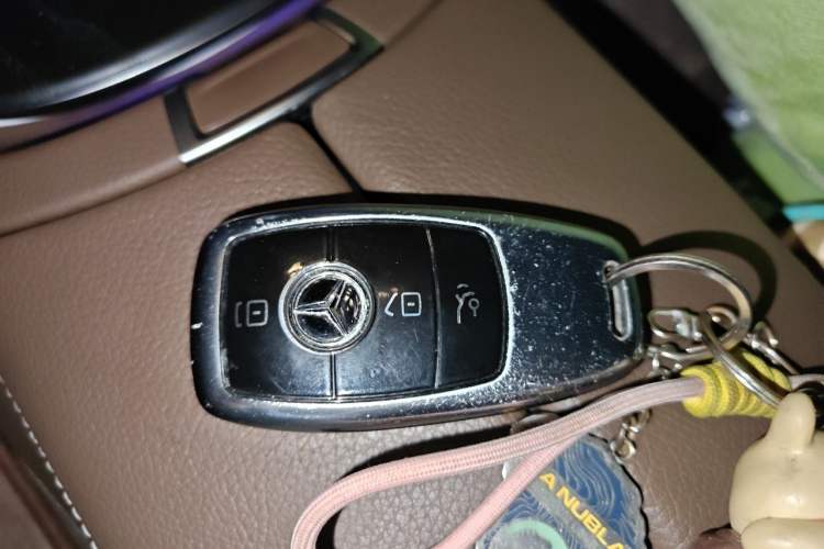 Used Mercedes-Benz E-Class 2023 E 300 L Sport Luxury Edition Vehicle Key