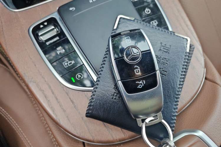 Used Mercedes-Benz E-Class 2023 E 300 L Luxury Model Vehicle Key