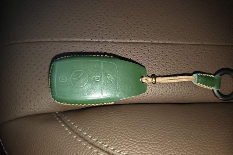 Used Mercedes-Benz E-Class 2023 Updated E 300 L Fashion Edition Vehicle Key