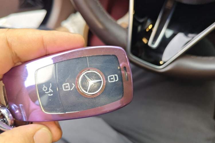 Used Mercedes-Benz E-Class 2023 E 260 L Vehicle Key