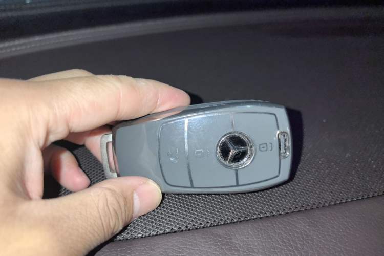 Used Mercedes-Benz E-Class 2023 E 300 L Luxury Model Vehicle Key