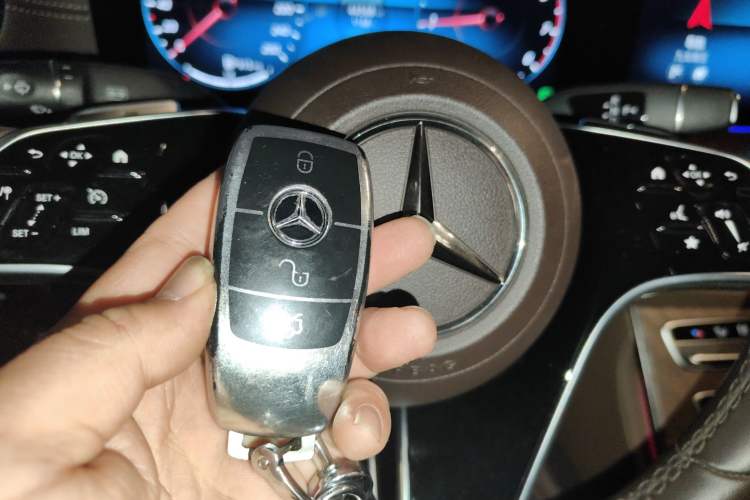 Used Mercedes-Benz E-Class 2023 E 300 L Luxury Model Vehicle Key