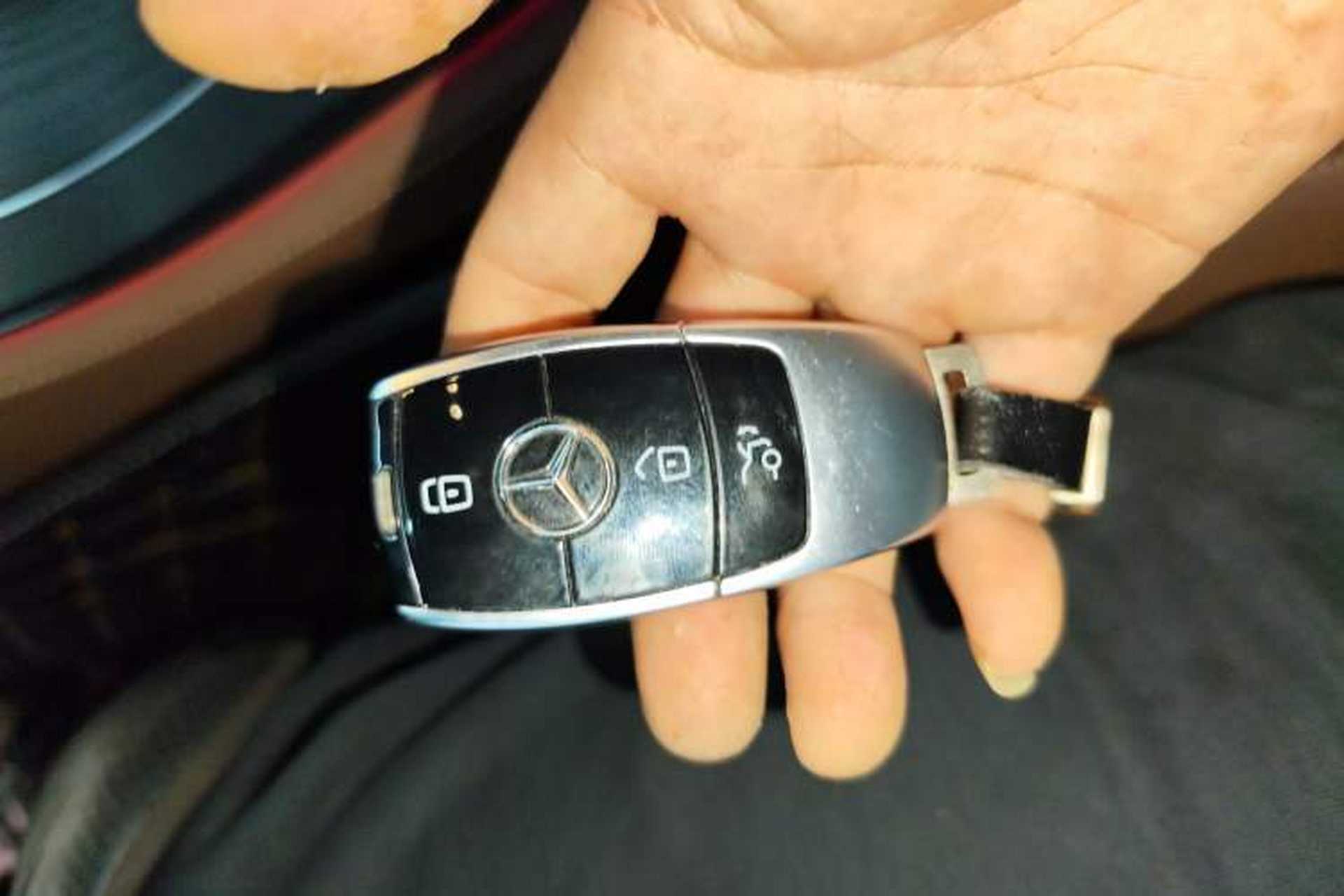 Used Mercedes-Benz E-Class 2023 Restyled E 300 L Sporty and Stylish Edition Vehicle Key