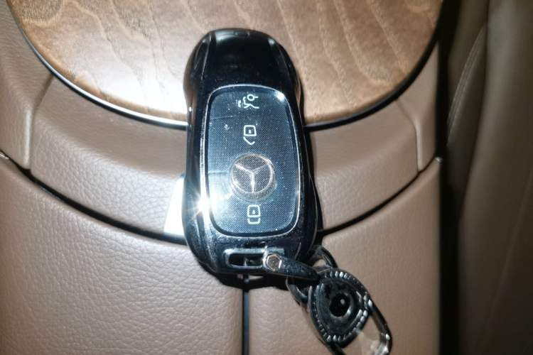 Used Mercedes-Benz E-Class 2023 E 300 L Stylish Model Vehicle Key
