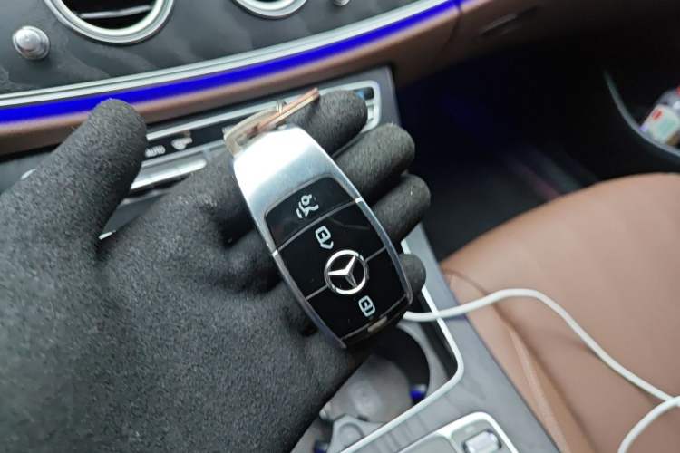 Used Mercedes-Benz E-Class 2023 Restyled E 260 Fashion Sport Edition Vehicle Key