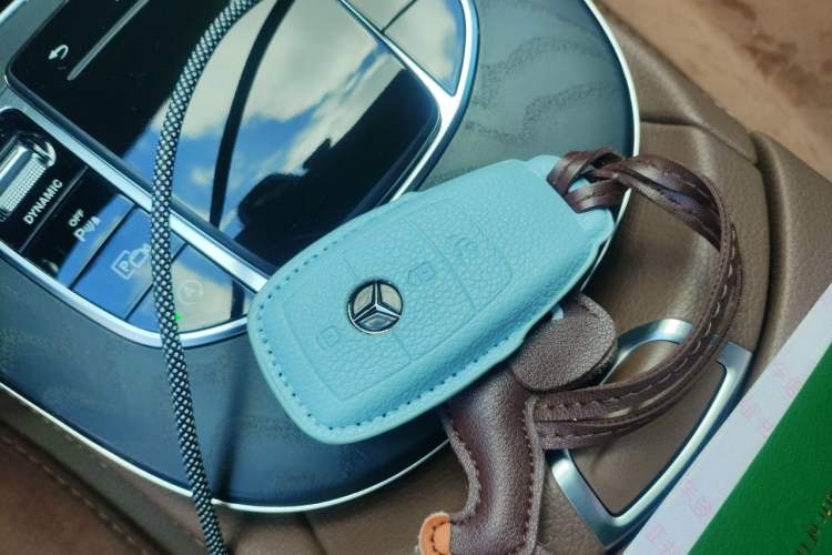 Used Mercedes-Benz E-Class 2023 Restyled E 260 Fashion Sport Edition Vehicle Key