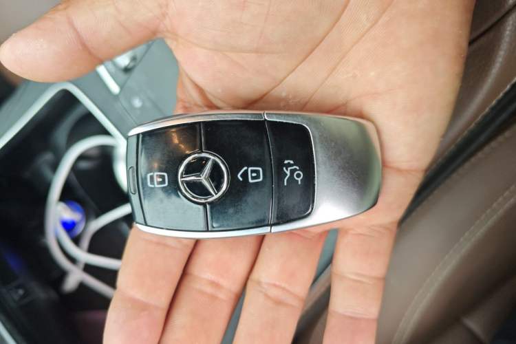 Used Mercedes-Benz E-Class 2023 E 300 L Sporty and Stylish Model Vehicle Key