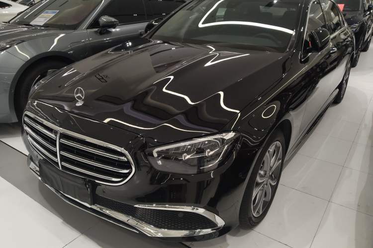 Ojetý Mercedes-Benz E-Class 2023 Restyled E 300 L Sport Luxury Edition Guazi used car, China used car export, Used car for sale, Used cars, Cheapest cars for sale