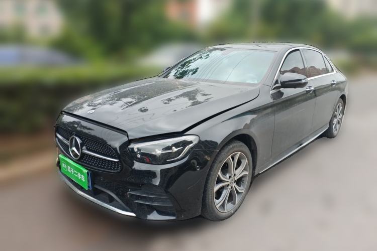 Used Mercedes-Benz E-Class 2023 E 300 L Sporty and Stylish Model Guazi used car, China used car export, Used car for sale, Used cars, Cheapest cars for sale