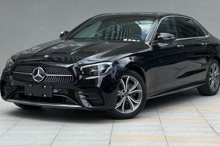 Used Mercedes-Benz E-Class 2023 Restyled E 300 L Sporty and Stylish Edition Guazi used car, China used car export, Used car for sale, Used cars, Cheapest cars for sale