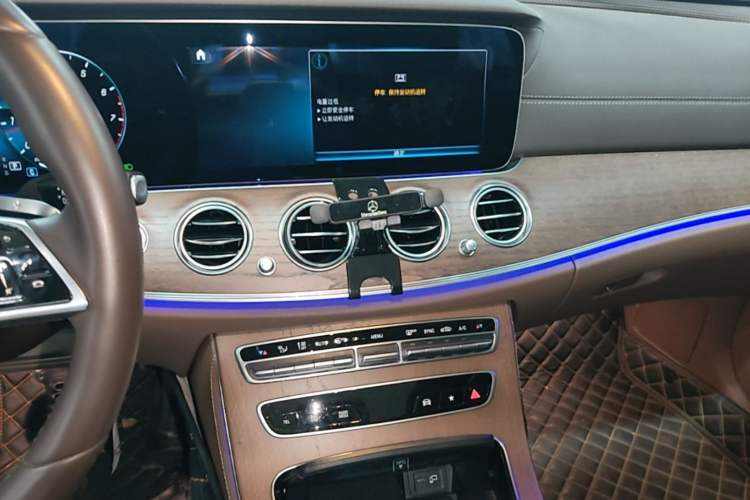 Used Mercedes-Benz E-Class 2023 E 300 L Luxury Model Audio And AC Panel