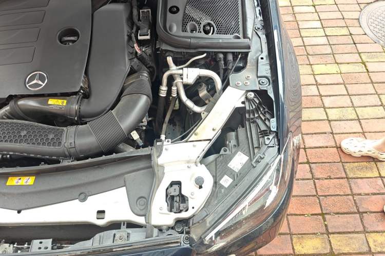 Used Mercedes-Benz E-Class 2023 E 260 L Sport Edition Engine Bay Left