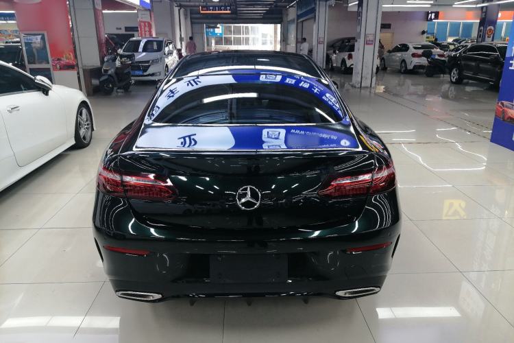 Used Mercedes-Benz E-Class 2023 E 260 Coupe Exterior 5