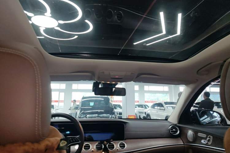 Used Mercedes-Benz E-Class 2023 E 300 L Luxury Model Headliner