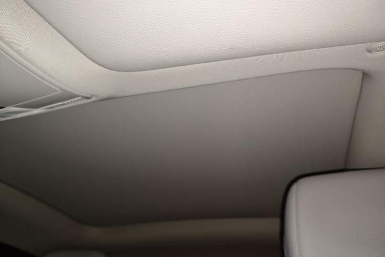 Used Mercedes-Benz E-Class 2023 E 260 Coupe Headliner
