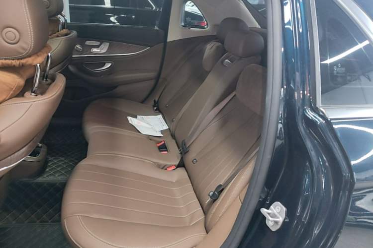 Used Mercedes-Benz E-Class 2023 E 300 L Luxury Model Left Rear Seat