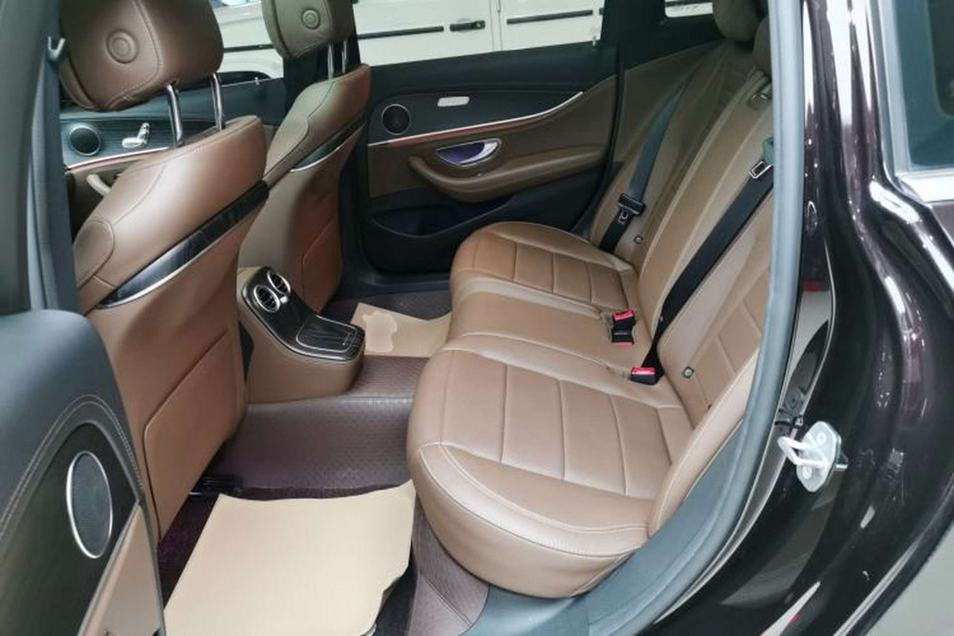 Used Mercedes-Benz E-Class 2023 Restyled E 260 L Sport Edition Left Rear Seat