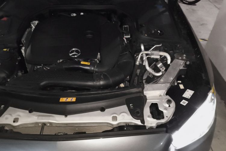 Used Mercedes-Benz E-Class 2023 E 300 Coupe Engine Bay Left