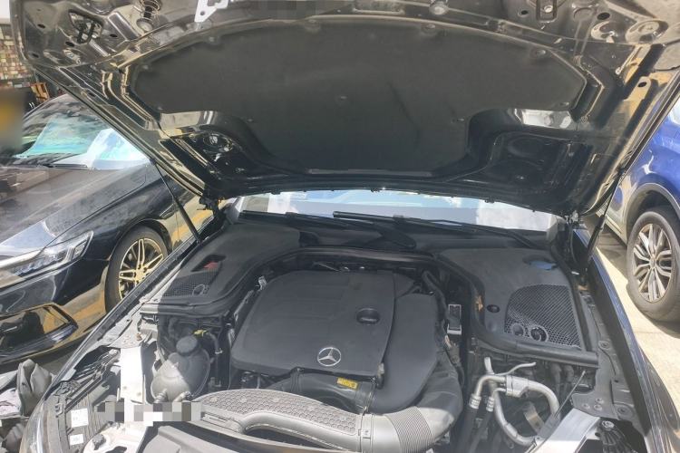 Used Mercedes-Benz E-Class 2023 Facelift E 260 L Engine Bay