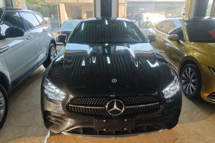 Used Mercedes-Benz E-Class 2023-Year Restyled E 260 Coupe Exterior 1