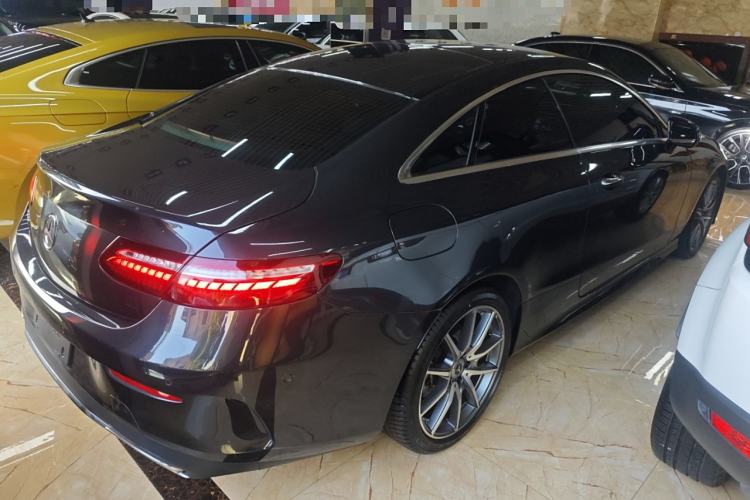 Used Mercedes-Benz E-Class 2023-Year Restyled E 260 Coupe Exterior 5