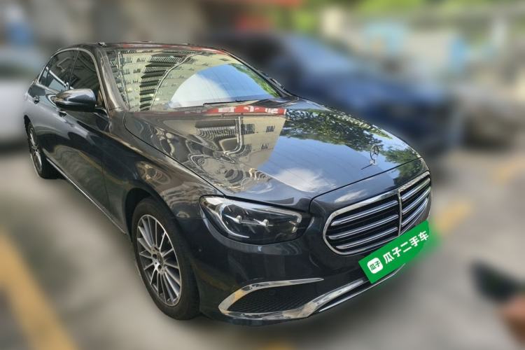 Used Mercedes-Benz E-Class 2023 Facelift E 260 L Front Right 45 Deg