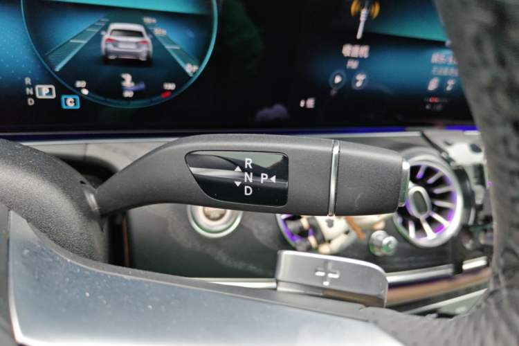 Used Mercedes-Benz E-Class 2023 Restyled E 260 L Sport Edition Gear Lever