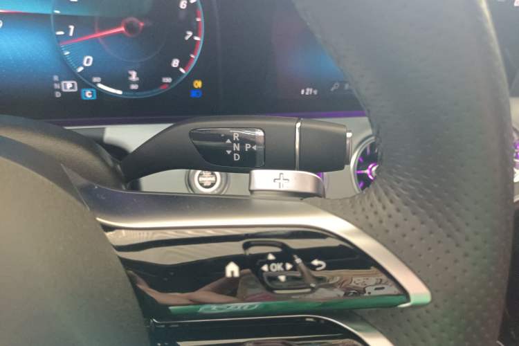 Used Mercedes-Benz E-Class 2023-Year Restyled E 260 Coupe Gear Lever