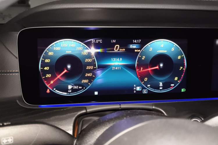 Used Mercedes-Benz E-Class 2023 E 300 Coupe Instrument Cluster