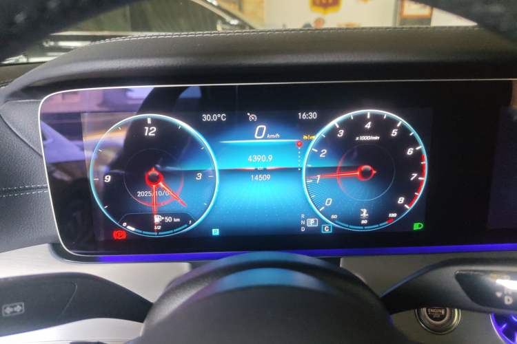 Used Mercedes-Benz E-Class 2023-Year Restyled E 260 Coupe Instrument Cluster