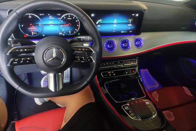 Used Mercedes-Benz E-Class 2023-Year Restyled E 260 Coupe Interior 2