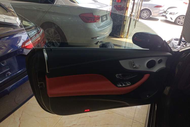 Used Mercedes-Benz E-Class 2023-Year Restyled E 260 Coupe Left Front Door Interior