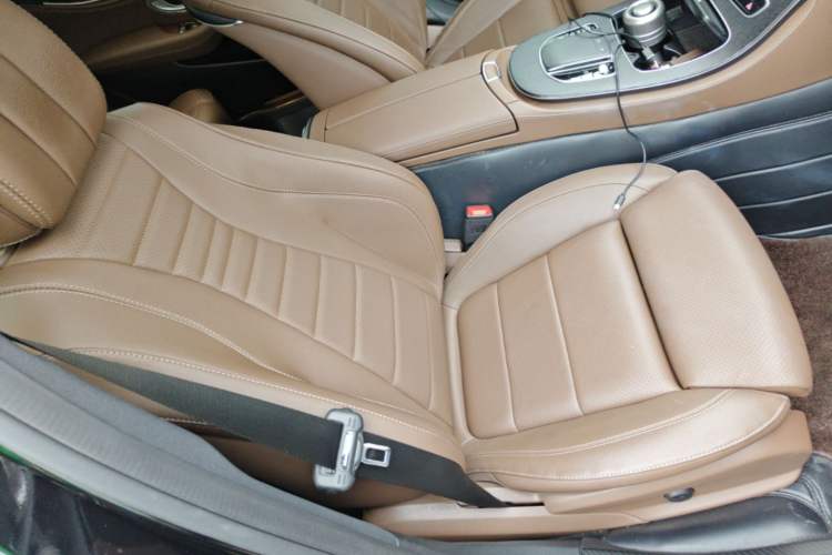Used Mercedes-Benz E-Class 2023 Restyled E 260 L Sport Edition Right Front Seat