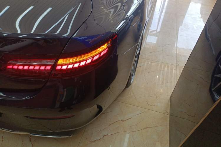 Used Mercedes-Benz E-Class 2023-Year Restyled E 260 Coupe Right Rear Taillight