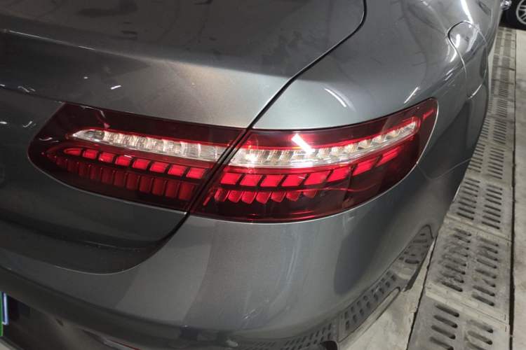 Used Mercedes-Benz E-Class 2023 E 260 Coupe Right Rear Taillight