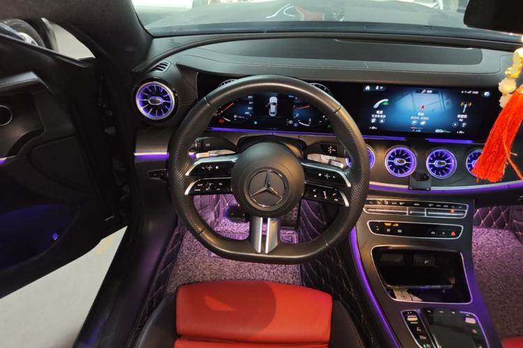 Used Mercedes-Benz E-Class 2023 E 260 Coupe Steering Wheel