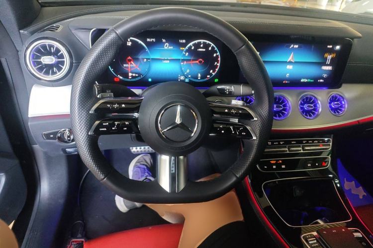 Used Mercedes-Benz E-Class 2023-Year Restyled E 260 Coupe Steering Wheel