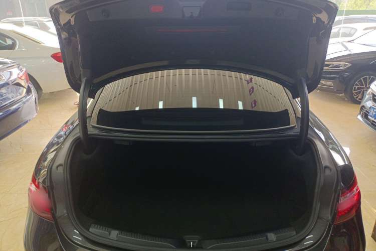 Used Mercedes-Benz E-Class 2023-Year Restyled E 260 Coupe Trunk