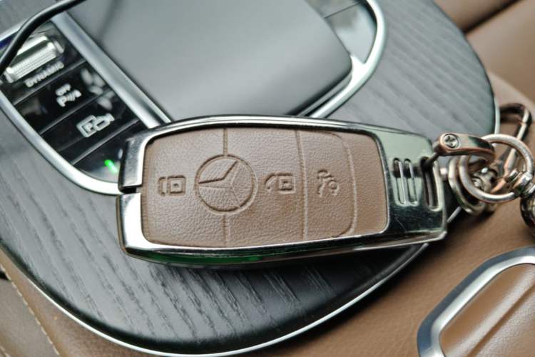 Used Mercedes-Benz E-Class 2023 Restyled E 260 L Sport Edition Vehicle Key