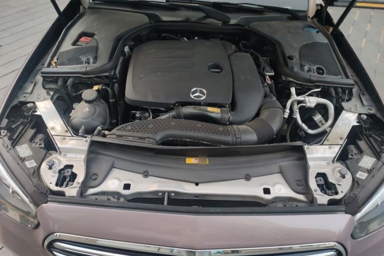 Used Mercedes-Benz E-Class 2023 Updated E 300 L Fashion Edition Engine Bay