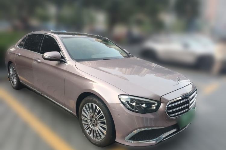 Used Mercedes-Benz E-Class 2023 Updated E 300 L Fashion Edition Front Right 45 Deg