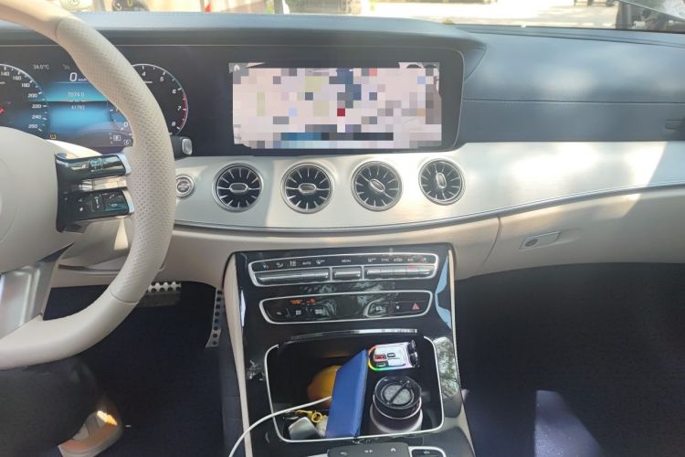 Used Mercedes-Benz E-Class 2023-Year Restyled E 260 Coupe Audio And AC Panel