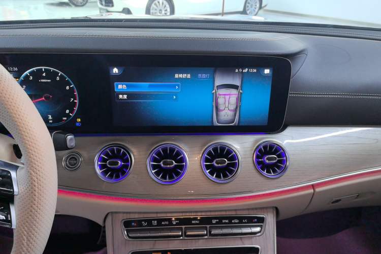 Used Mercedes-Benz E-Class 2023 E 260 Convertible Coupe Audio And AC Panel