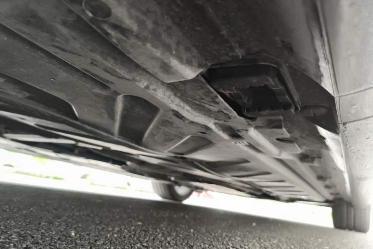 Used Mercedes-Benz E-Class 2023-Year Restyled E 260 Coupe Chassis Rear Right