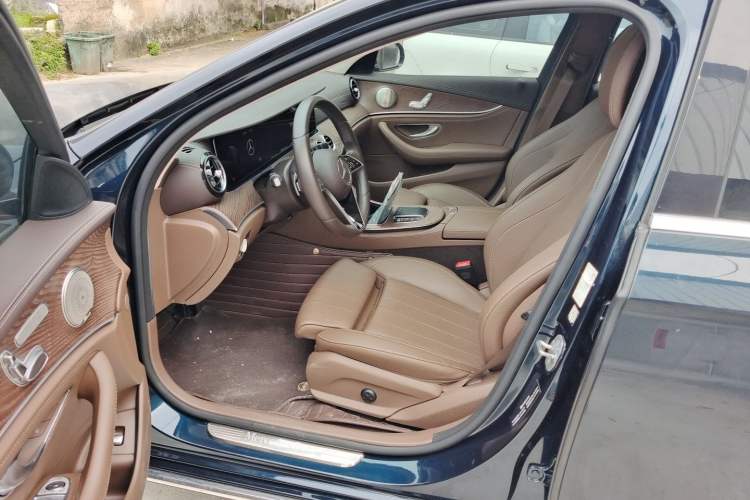 Used Mercedes-Benz E-Class 2023 Facelift E 260 L Driver Seat