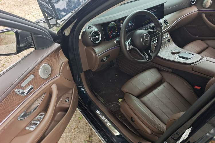 Used Mercedes-Benz E-Class 2023 Facelift E 260 L Driver Seat