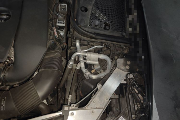 Used Mercedes-Benz E-Class 2023 E 260 Coupe Engine Bay Left