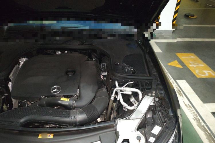 Used Mercedes-Benz E-Class 2023 E 260 Coupe Engine Bay Left
